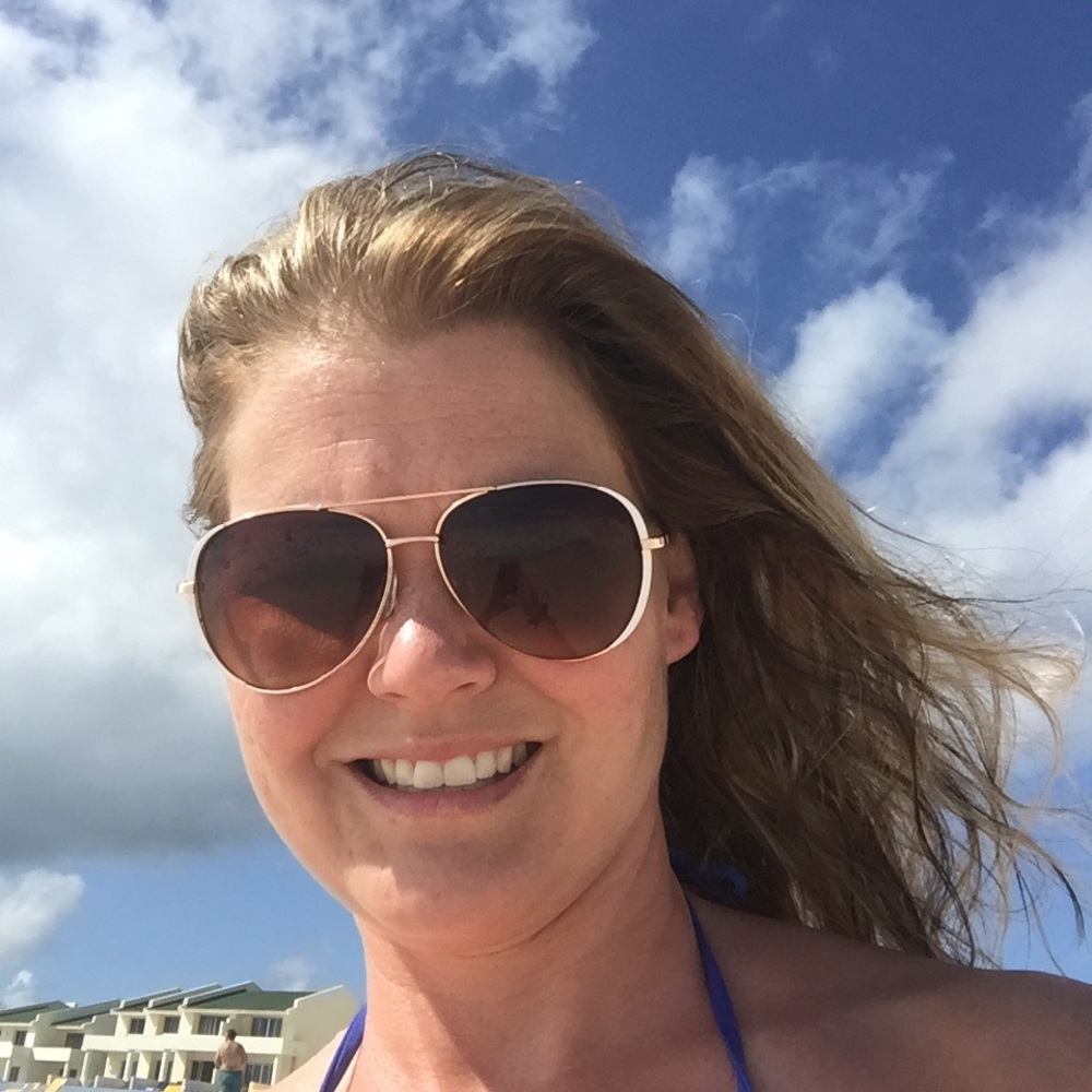 Meet your Posher, Lori